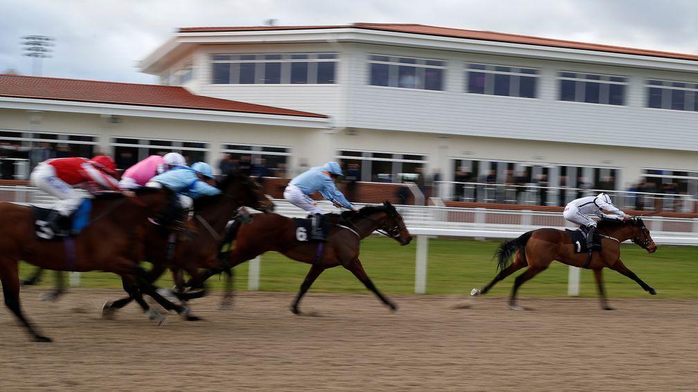 Chelmsford: hosted the first morning fixture in Britain under the new Premier racing scheme