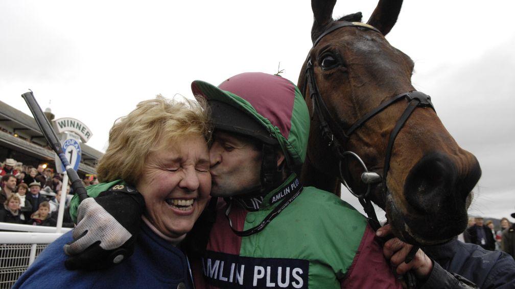 Robert Alner's wife Sally and jockey Andrew Thornton after winning the 2007 Welsh National with Miko De Beauchene