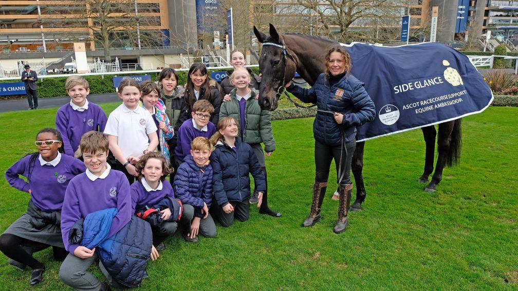Ascot ambassador Side Glance is introduced to a group of schoolchildren