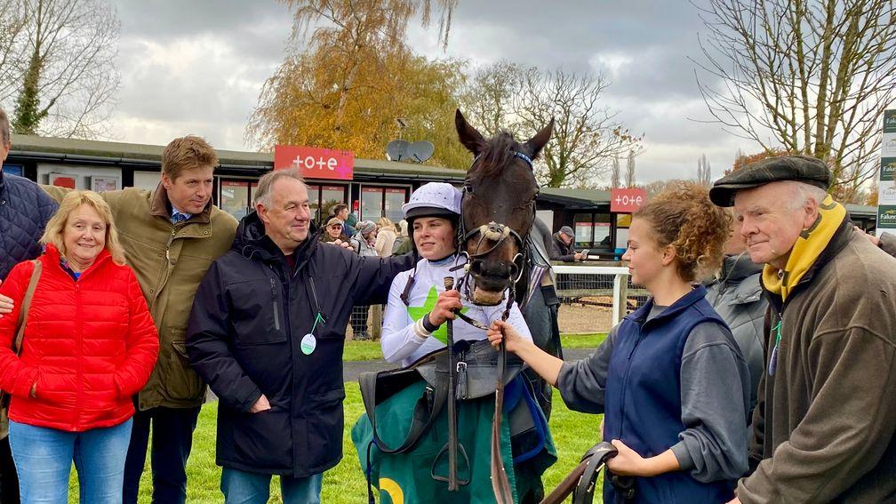 Lilly Pinchin with My Gift To You and winning connections after riding out her claim at Fakenham