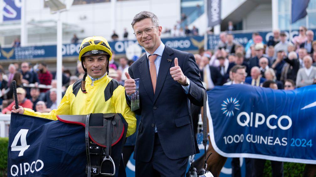 Silvestre de Sousa and Roger Varian after Elmalka's win in the 1,000 Guineas at Newmarket