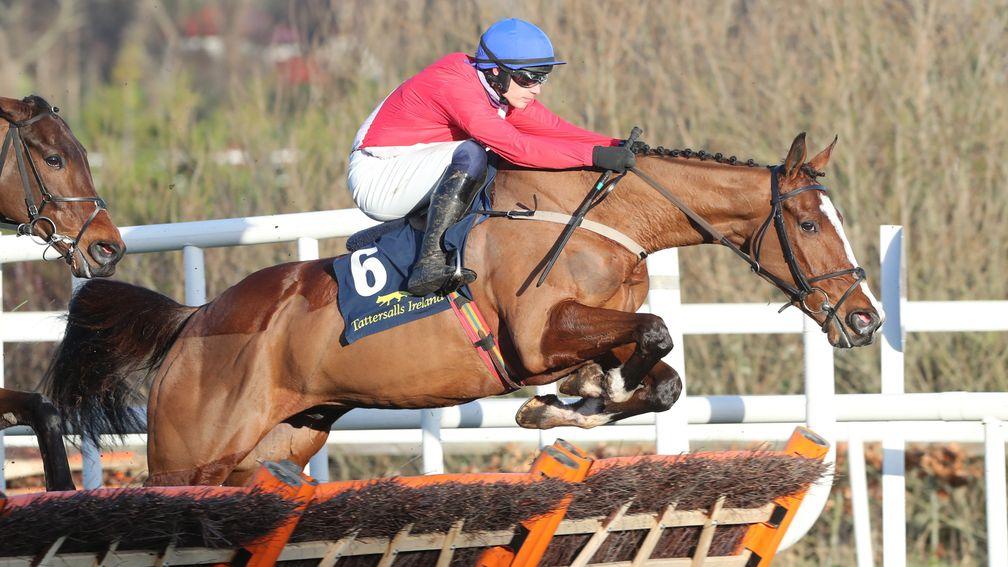 Leopardstown Sun 6 February 2022 Sir Gerhard ridden by Paul Townend, winner, at an early stage in The Tattersalls Ireland Novice HurdlePhoto.carolinenorris.ie