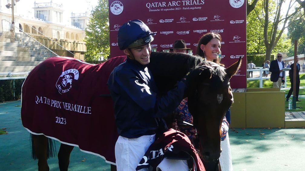 Warm Heart and James Doyle after winning the Qatar Prix Vermeille