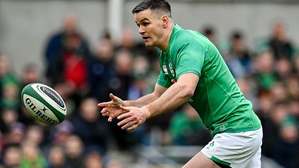 Johnny Sexton returns at fly-half for Ireland