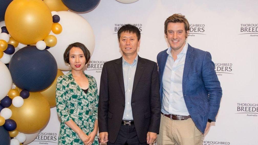 Amy Feng, Zhang Yuesheng and TBA CEO Tom Reilly