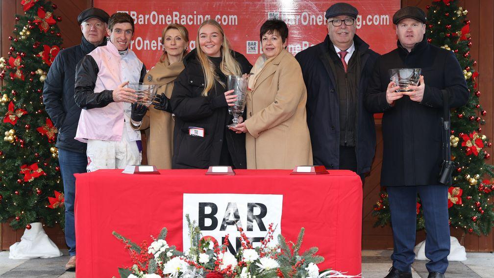 Barney O'Hare of Bar One Racing (second from right):





