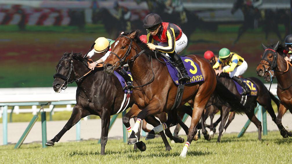Liberty Island made it a second Grade 1 success when sweeping through with a blistering turn of foot in the Oka Sho (Japanese 1,000 Guineas) at Hanshin on Sunday.