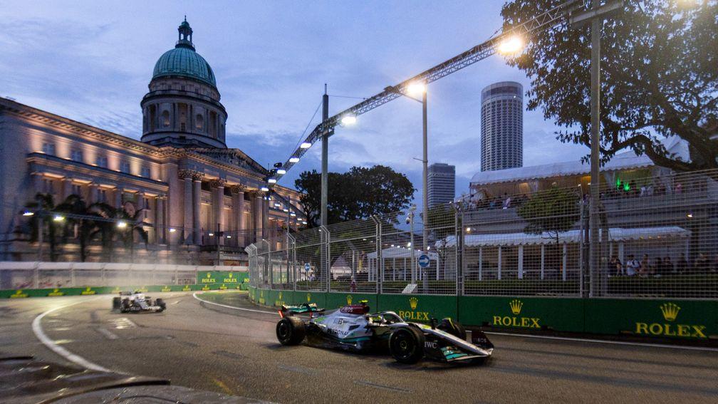 Lewis Hamilton sparkled under the lights in Singapore qualifying
