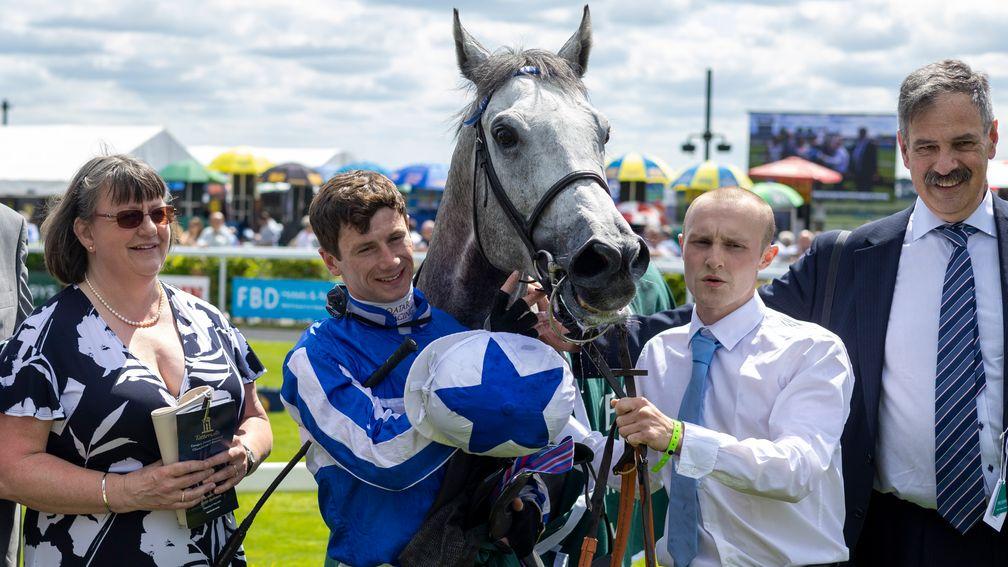 Oisin Murphy will be reunited with Art Power at the Curragh on Sunday