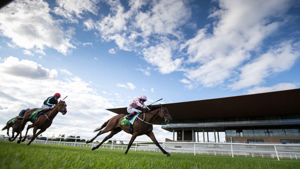 Owners will return to Irish racecourses on Monday