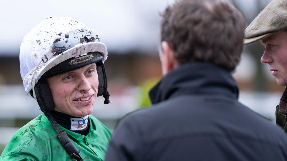 James Bowen chats with AP McCoy after Jeriko Du Reponet's victory
