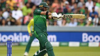 Imad Wasim hauls Pakistan into top four