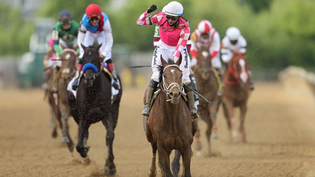 Rombauer and Flavien Prat win the Preakness Stakes in 2021