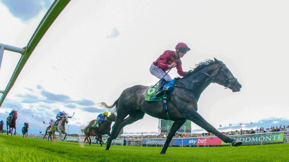 Oisin Murphy steers Roaring Lion to a decisive success in the Juddmonte International at York