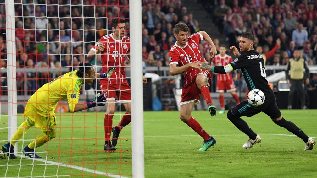 Thomas Muller goes close for Bayern against Real Madrid in the first leg