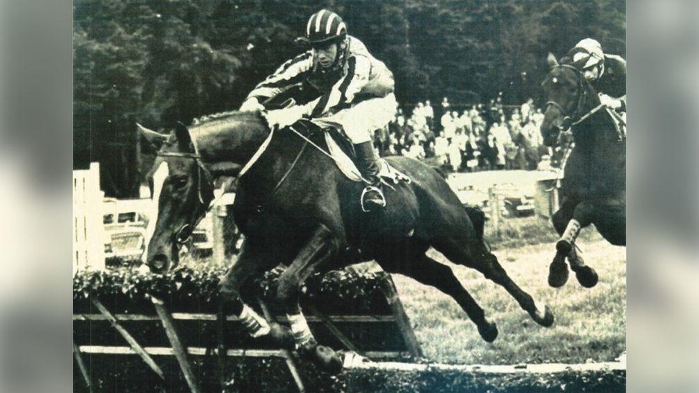Neil Kernick winning on Called Again at Fontwell (1973)
