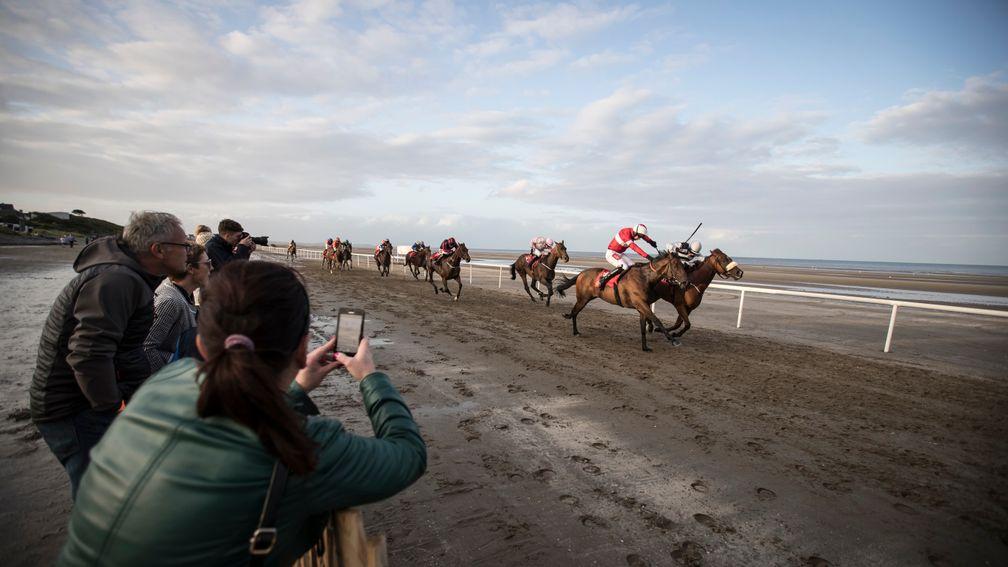 Laytown: first staged racing in 1868