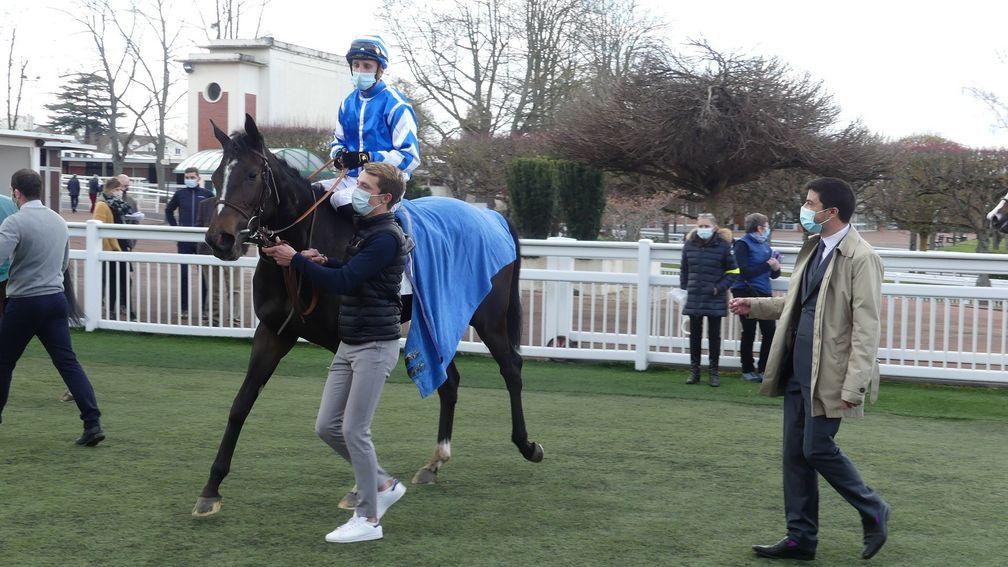 Sibila Spain and Aurelien Lemaitre under the watchful eye of trainer Christopher Head following a nine-length debut success at Saint-Cloud
