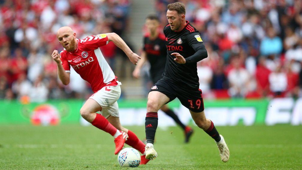Aidan McGeady (right) is a crucial component for Sunderland this season