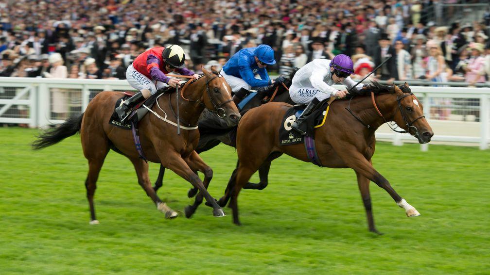 Prince Of Lir (right) wins the Norfolk Stakes at Royal Ascot in 2016