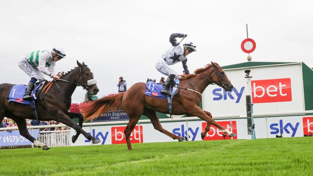 Ray Dawson wins the Sky Bet Lowther Stakes on Zain Claudette