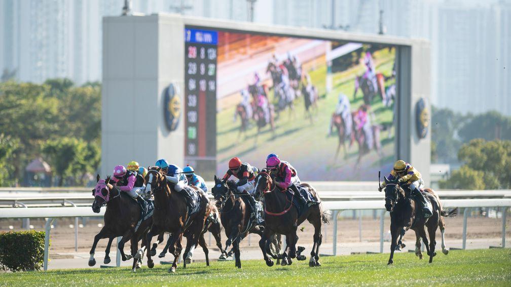 Admire Mars (white face) lands the 2019 Hong Kong Mile at Sha Tin under Christophe Soumillon and will attempt a repeat this Sunday when last year's third Beauty Generation will again be in opposition