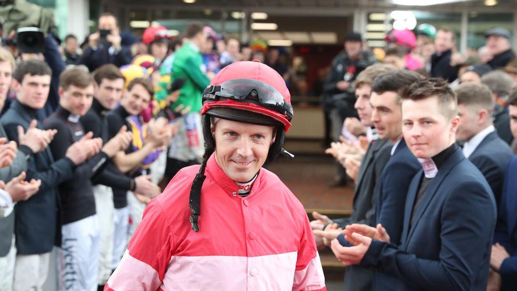 Noel Fehily receives a guard of honour at Cheltenham