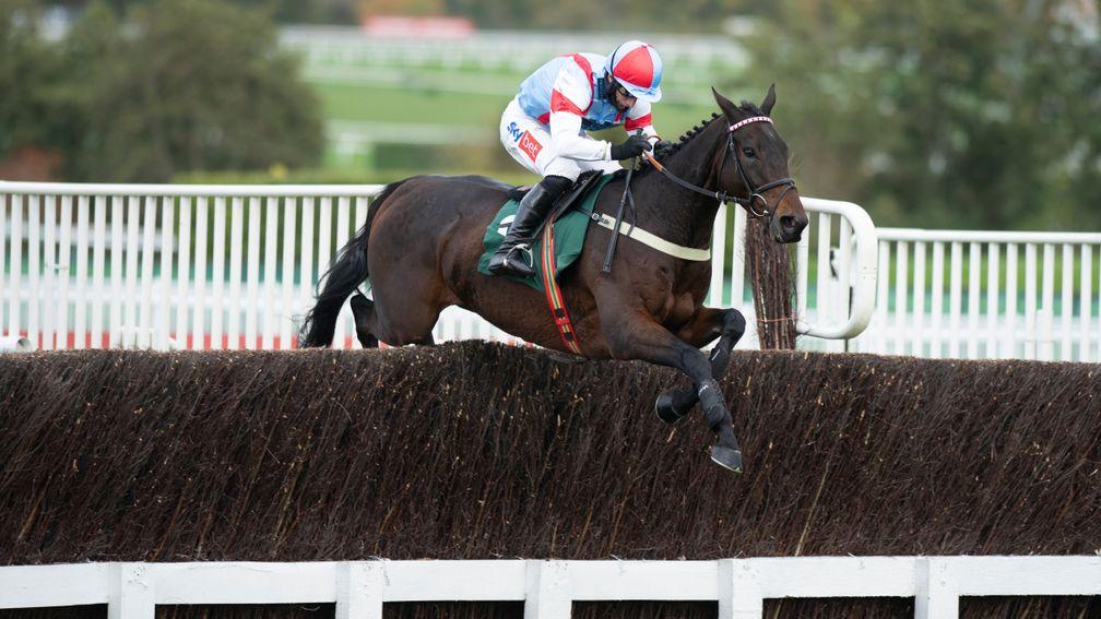 Rouge Vif (Daryl Jacob) jump the last fence and win the 2m handicap chaseCheltenham 23.10.20 Pic: Edward Whitaker/ Racing Post