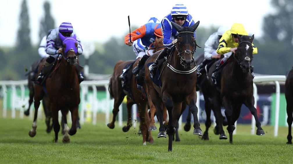 Ebor favourite Stratum (blue) was an impressive winner of the JLT Cup last time, beating Nakeeta (left) in fifth