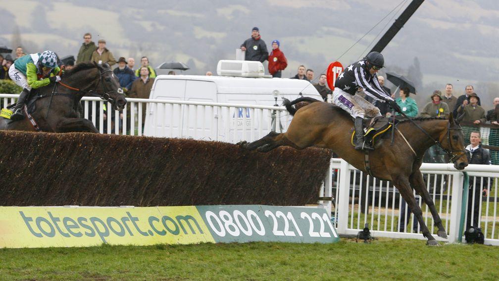 Imperial Commander, one of the novice stars of Cheltenham's first Showcase meeting in 2007, jumps the last clear of Denman in the 2010 Cheltenham Gold Cup