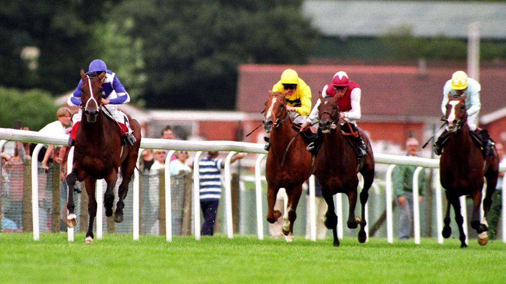 1992 King George VI and Queen Elizabeth Diamond Stakes: St Jovite powers home six lengths clear of (right to left) Saddlers' Hall, Opera House and Sapience
