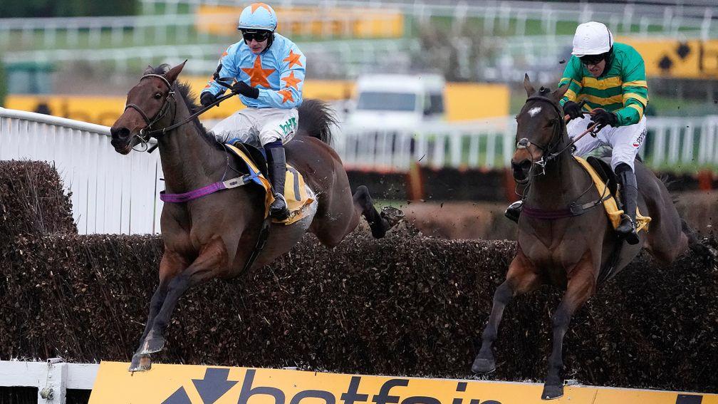 Un De Sceaux: is expected to get his favoured ground in the Clarence House Chase at Ascot on Saturday