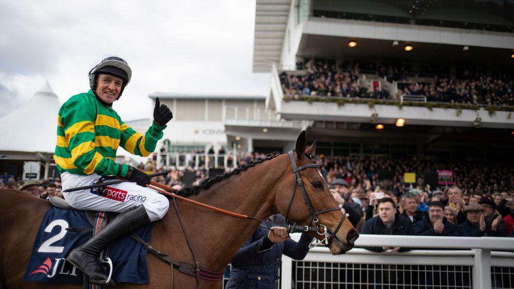 Defi Du Seuil and Barry Geraghty after landing the JLT Novices' Chase