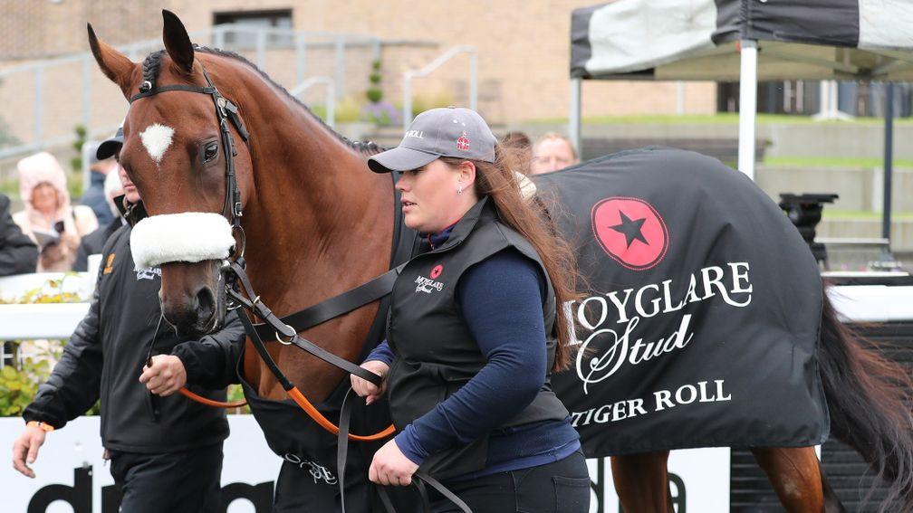 Curragh Sun 11 September 2022Tiger Roll parading with Mary NugentPhoto.carolinenorris.ie