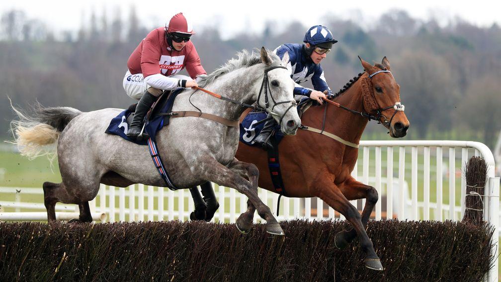 UTTOXETER, ENGLAND - MARCH 20: Ask Me Early ridden by Sean Bowen (L) on their way to winning the 1834 Novices' Handicap Chase at Uttoxeter Racecourse on March 20, 2021 in Uttoxeter, England. (Photo by Mike Egerton - Pool/Getty Images)