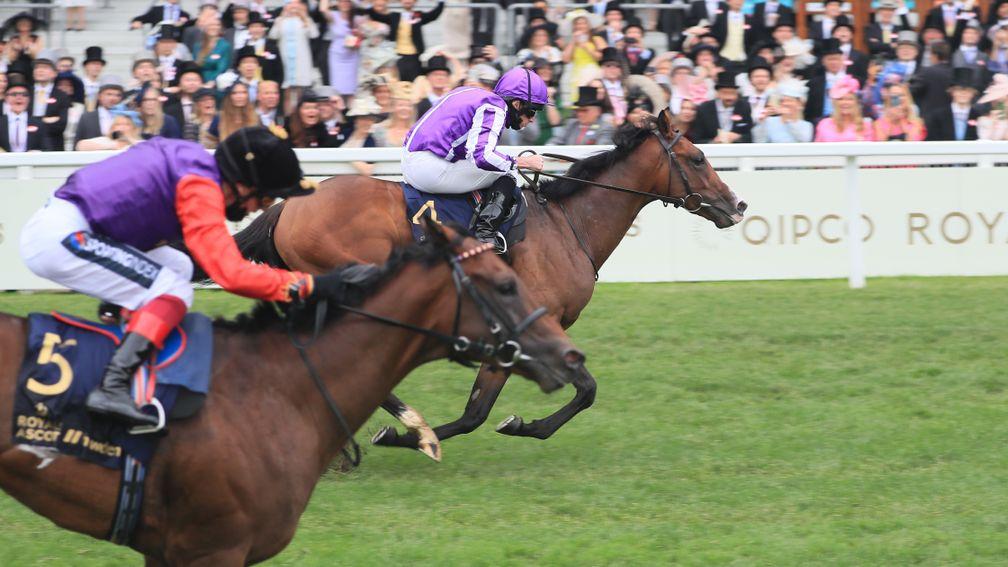 Point Lonsdale (far side): edges out Reach For The Moon in the Chesham at Royal Ascot