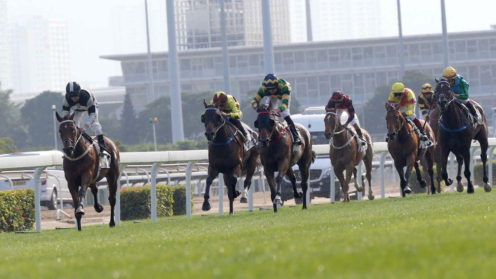 Exultant (leading): strikes in the Jockey Club Cup