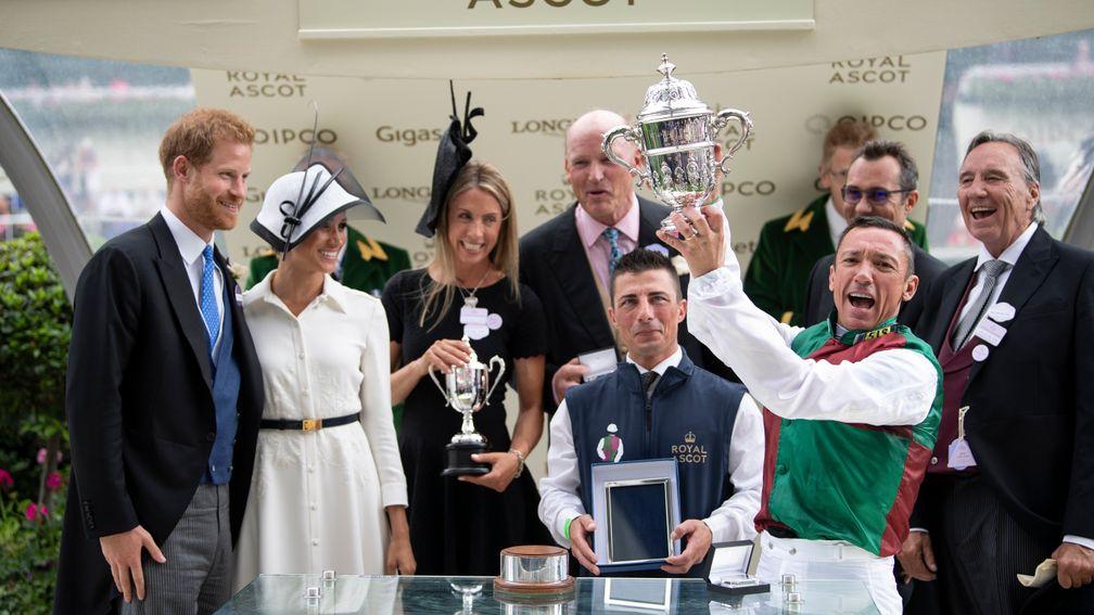 John Gunther (far right) and Tanya Gunther (third left) celebrate with Frankie Dettori after winning the St James's Palace Stake