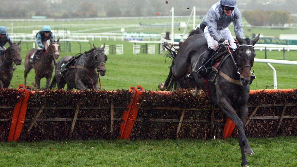 Lord Ragnar en route to breaking his maiden in a valuable handicap hurdle at Cheltenham