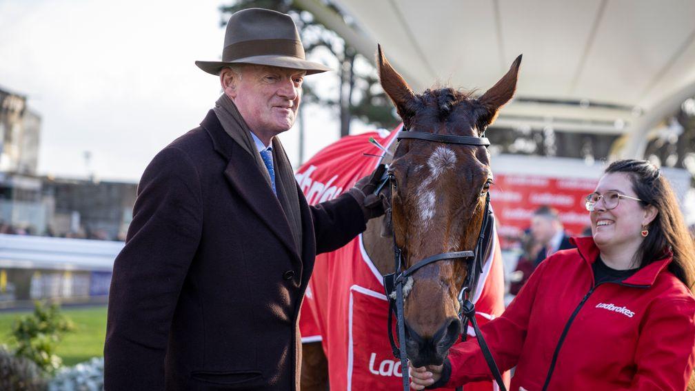 Willie Mullins with El Fabiolo - one of his eight Grade 1 winners at the Dublin Racing Festival