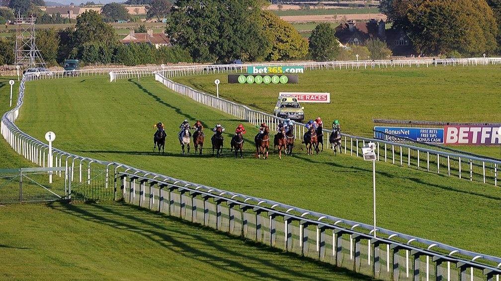 Bath: more white rail will be installed at the track