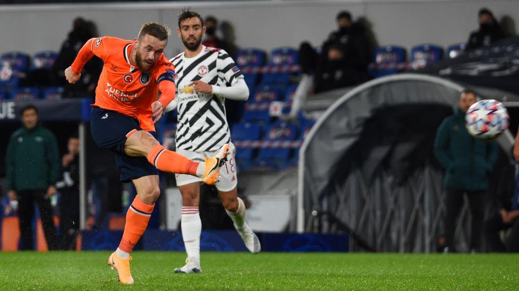 Edin Visca scores in Istanbul Basaksehir's win over Manchester United