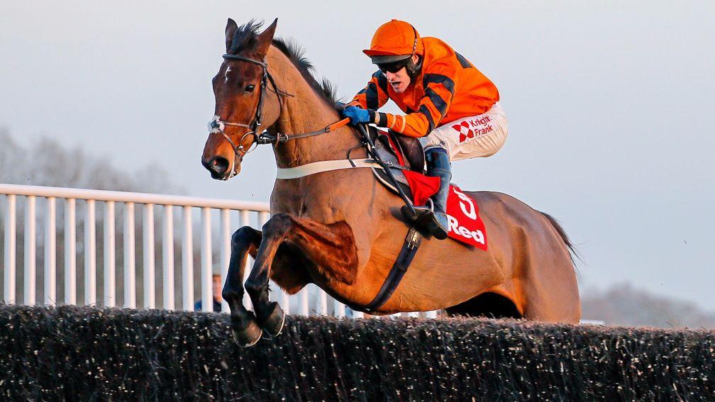 Thistlecrack and Tom Scudamore jump their way to King George success at Kempton last year