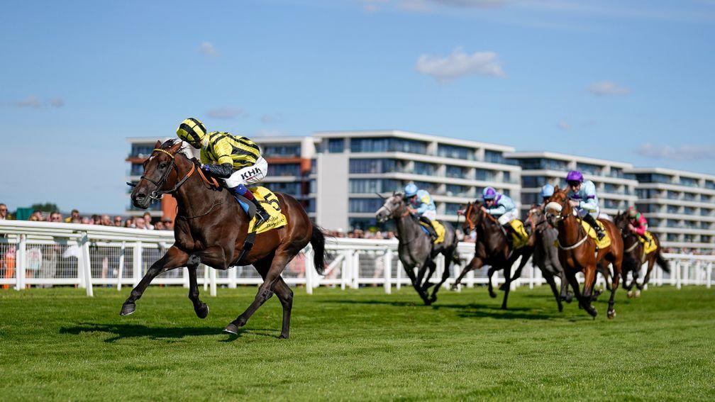 Sakheer: strode away from his opposition in the Mill Reef Stakes at Newbury
