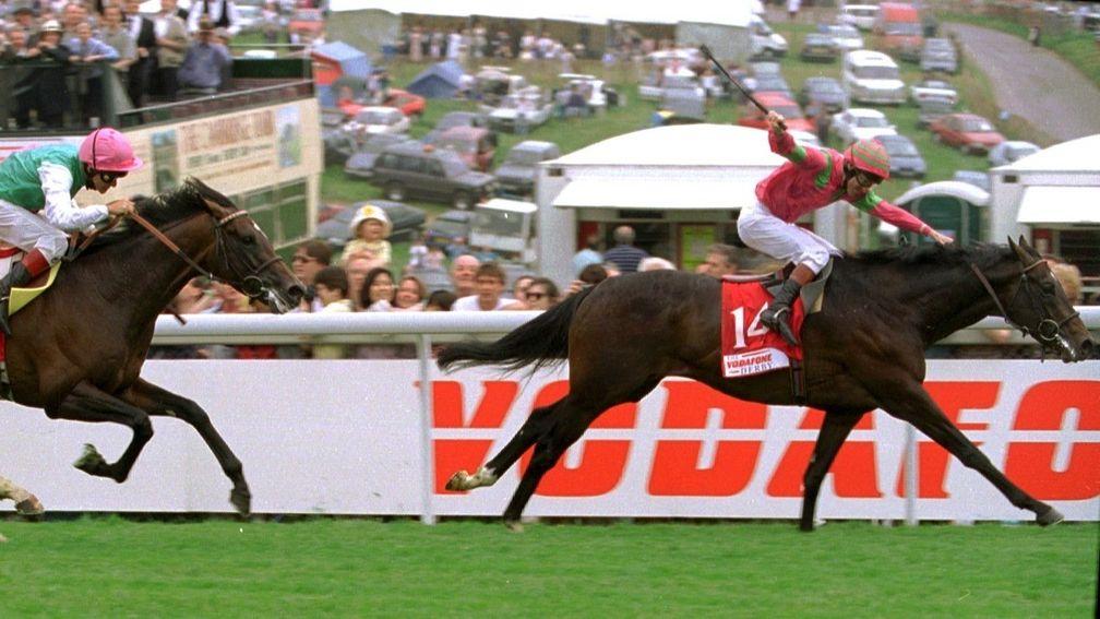 Michael Hills drives Shaamit to victory over Dushyantor in the 1996 Derby