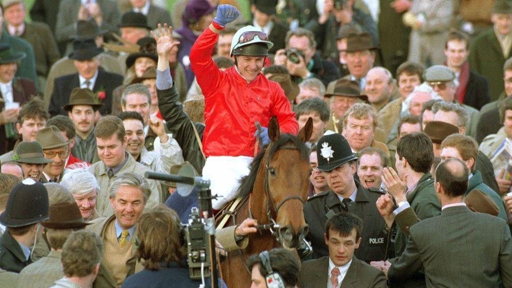 The Fellow returns to the winner's enclosure having at last ended his Gold Cup hoodoo at the fourth attempt