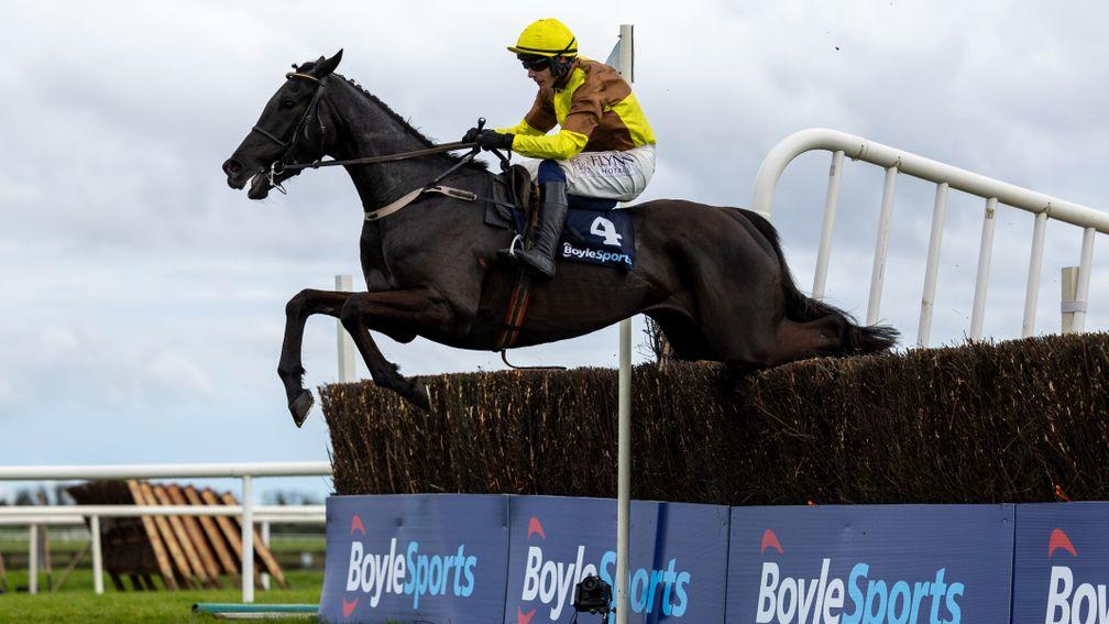 The Boylesports Gold Cup Novice Chase (Grade 1) won by Galopin Des Champs and Paul TownendFairyhouse.Photo: Patrick McCann/Racing Post17.04.2022