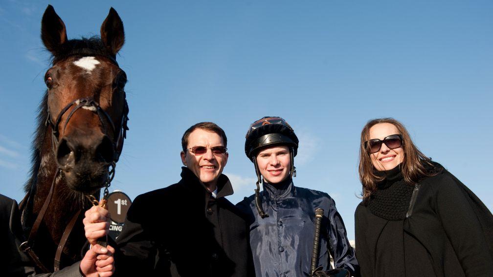 The late Kingsbarns with Aidan O'Brien, his son Joseph and wife Annemarie