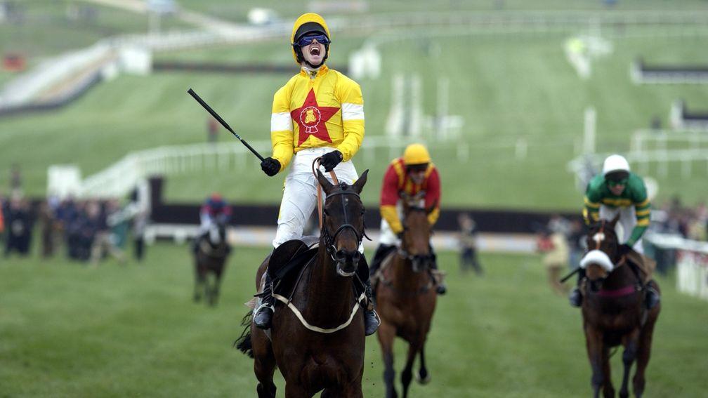 Azertyuiop: winner of the Champion Chase in 2004