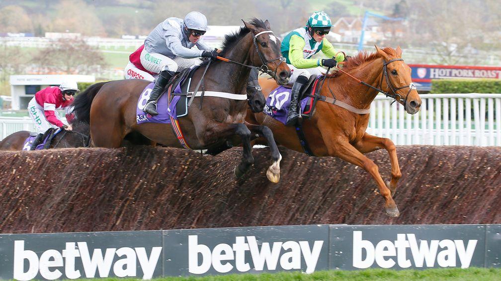 Santini (grey silks): finished second to Topofthegame when last seen in the RSA Chase at Cheltenham